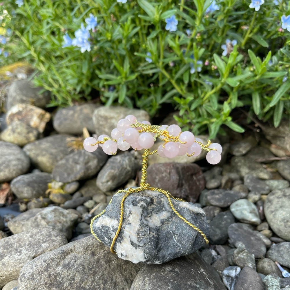 Handmade Gemstone Tree 💛HP💛 - Picture 7 of 14